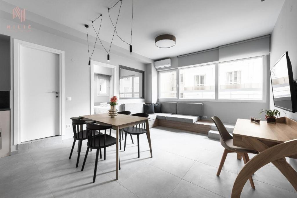 Appartamento Big Apple Aprts, Nilie Hospitality Mgmt Salonicco Esterno foto